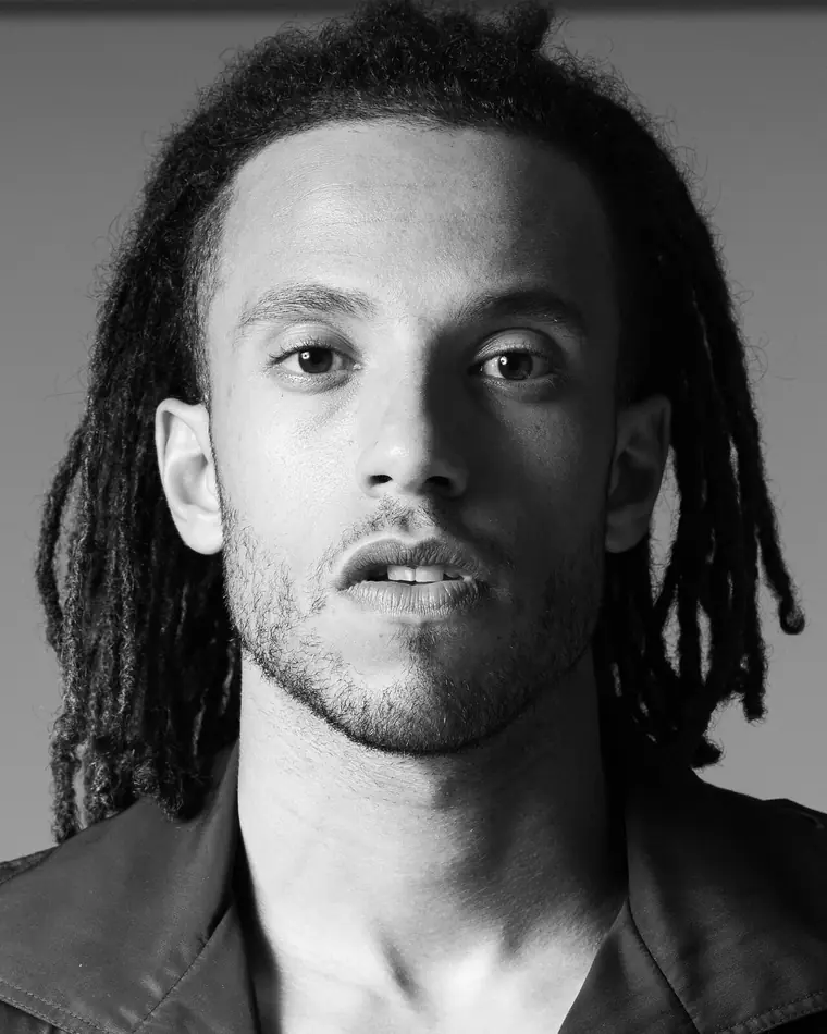 Adil Cafasso — portrait noir et blanc